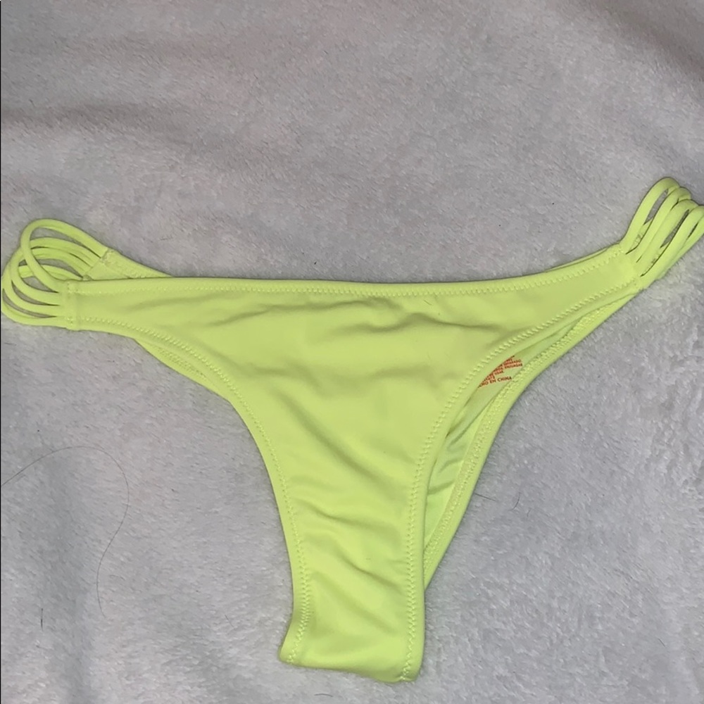 Victoria’s Secret Itsy Swim Bottom